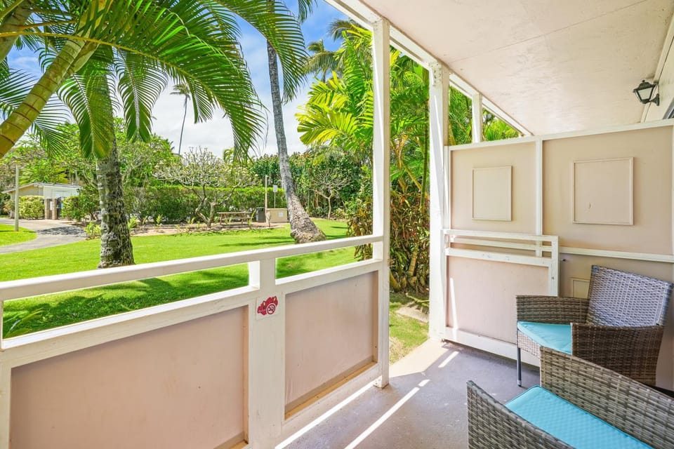 Patio, Garden view