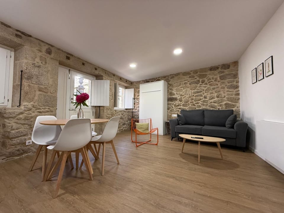 Padrón Plaza Lotf L1 by URent Apartment in Galicia