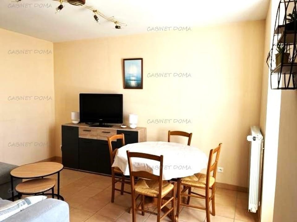 Maison cosy à Ruoms avec terrasse et animaux admis - FR-1-697-37 House in Provence-Alpes-Côte d'Azur