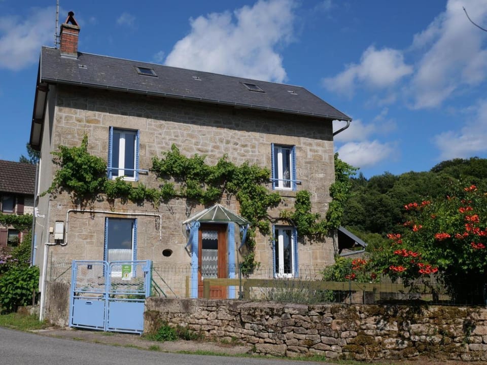 Chez lucie House in Nouvelle-Aquitaine
