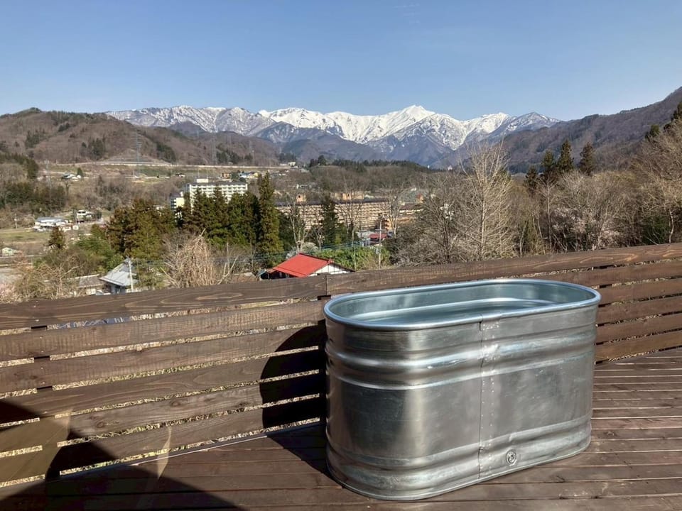 Day, Natural landscape, Balcony/Terrace, Mountain view
