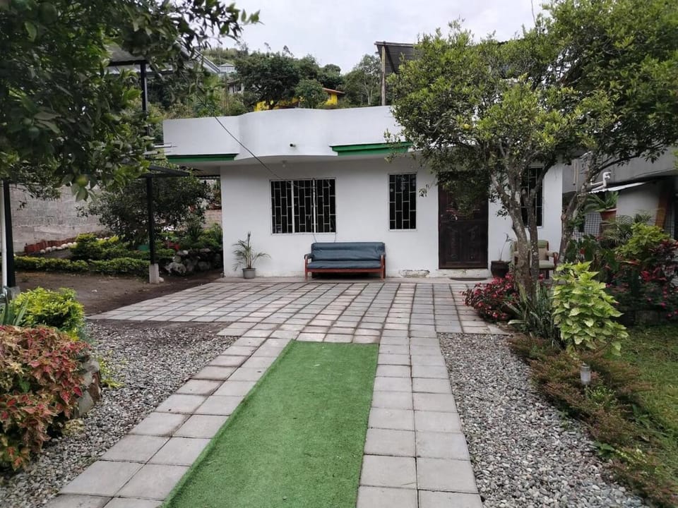 Property building, Patio, Facade/entrance, Day, Natural landscape, Garden, Lobby or reception, Garden view
