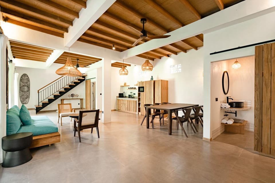 Kitchen or kitchenette, Living room, Dining area