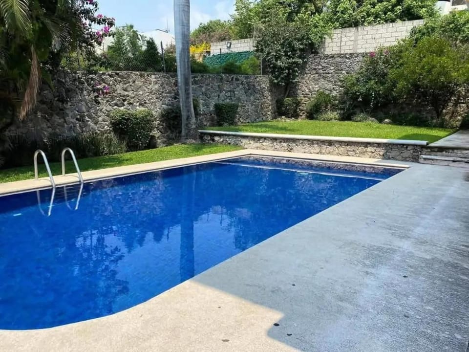 Casa Bugambilia House in Jiutepec