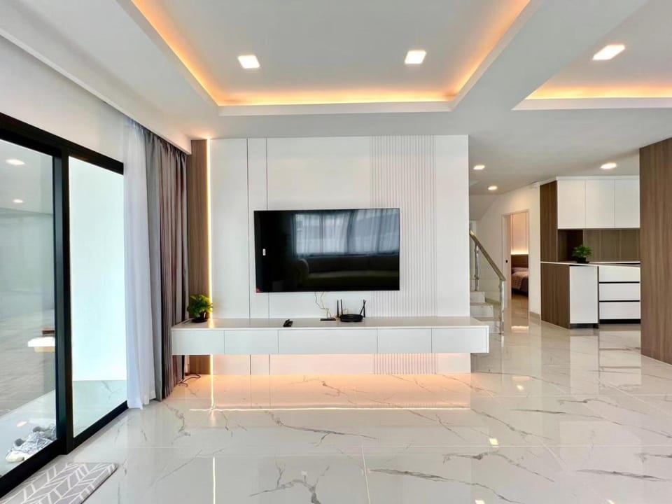 芭堤雅网红泳池独栋别墅 Villa in Pattaya City