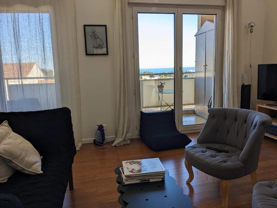 Seating area, Sea view