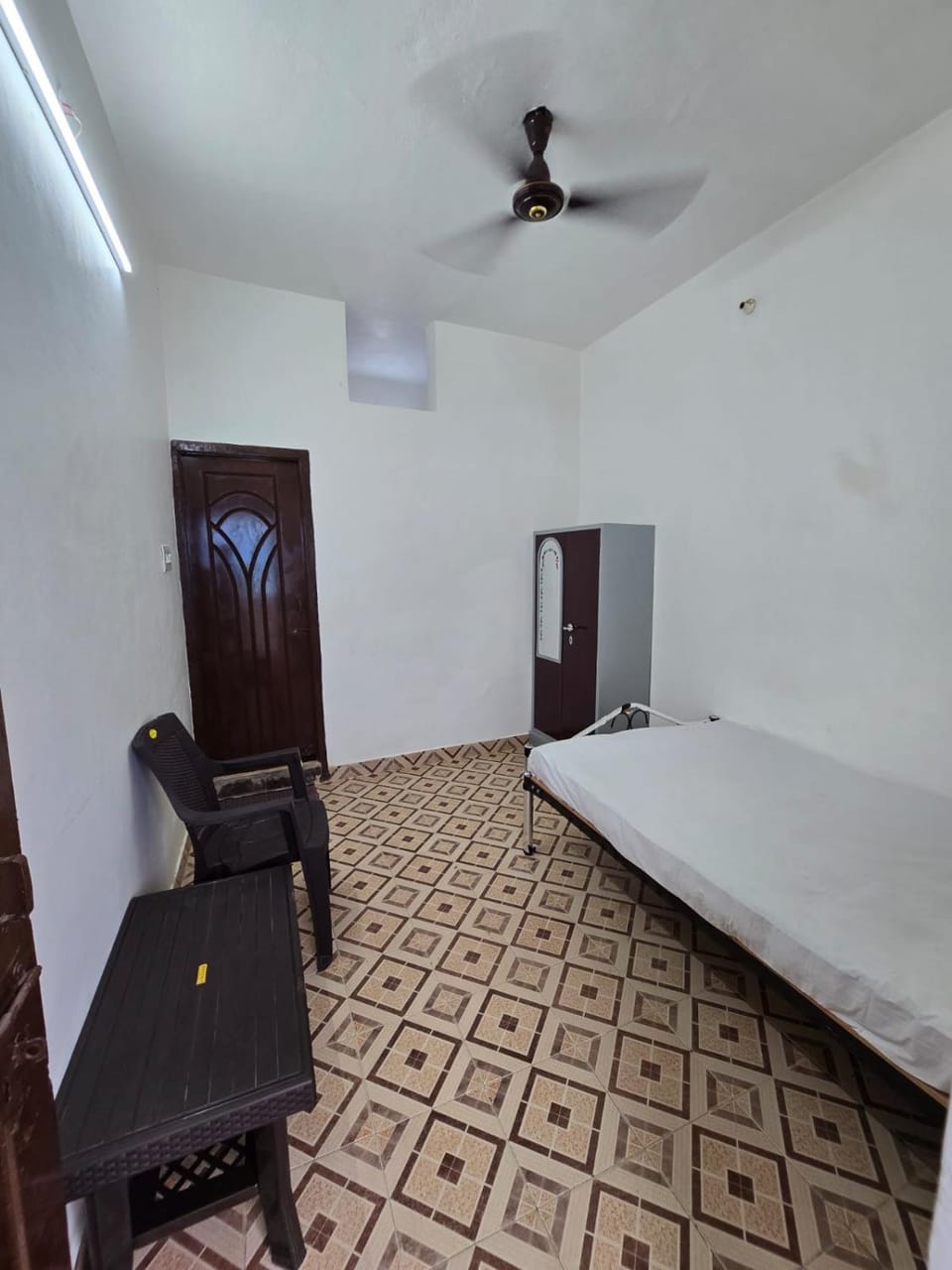 Bedroom, air conditioner
