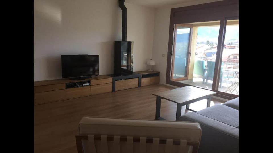 Unique apartment in Llivia Fantastic views Apartment in Puigcerdà