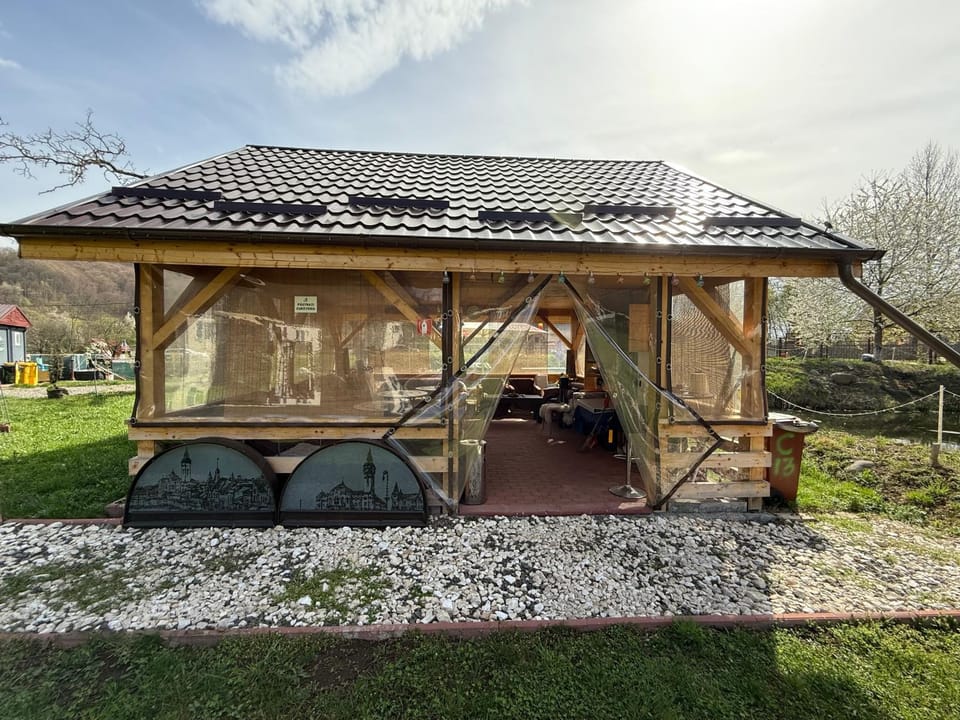 Green Camping Campground/ 
RV Resort in Romania