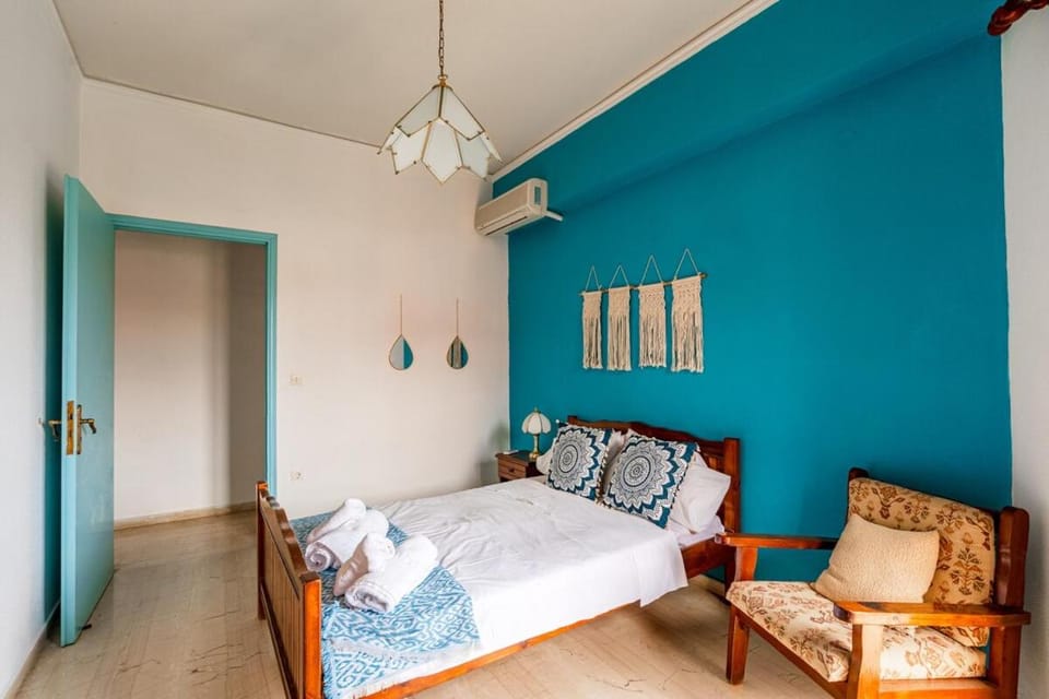 Bed, Photo of the whole room, Bedroom, air conditioner