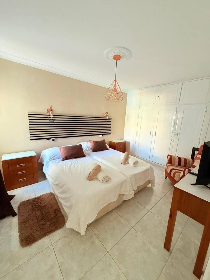 Las floritas 1 Apartment in Playa de las Americas