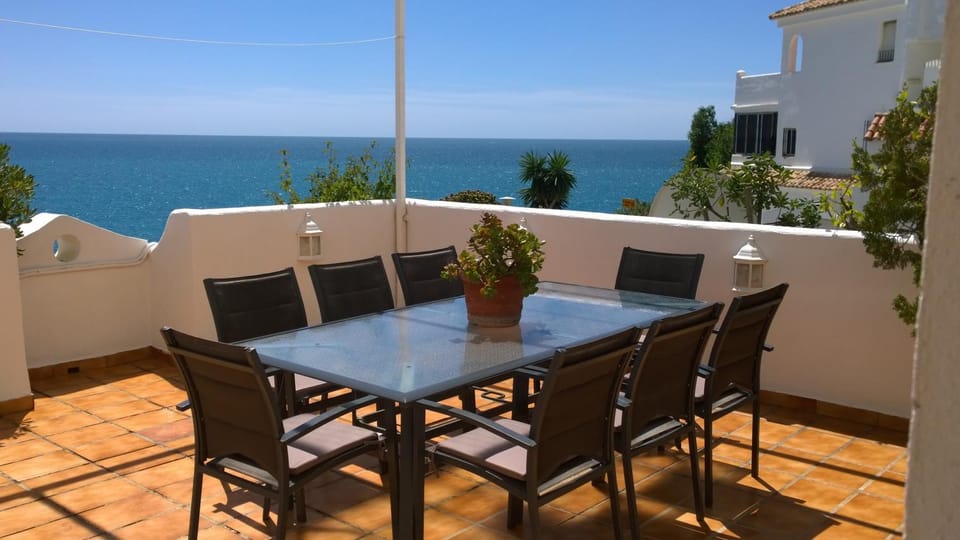 Iso parveke merenrannassa 102 Apartment in Benalmadena