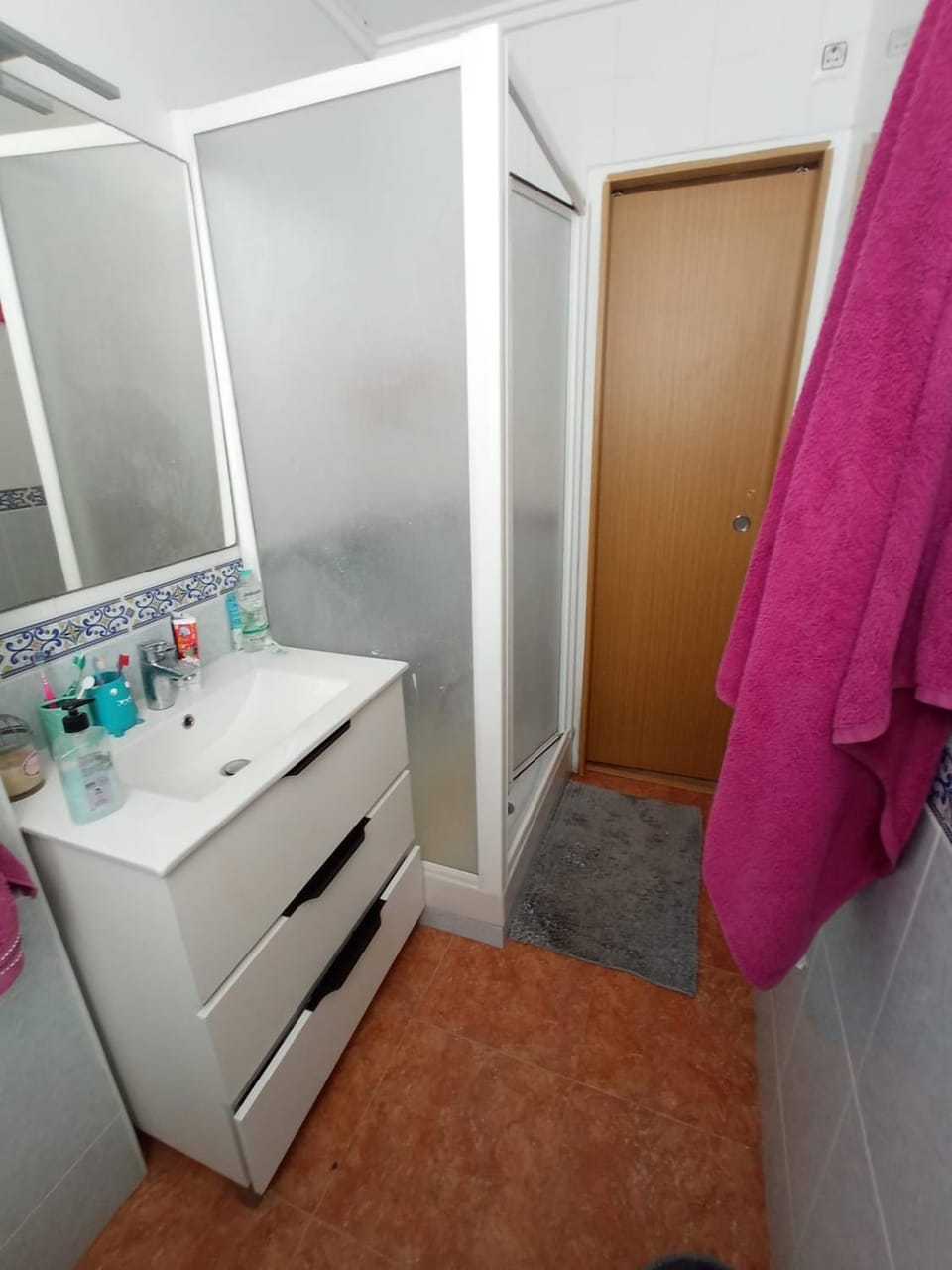 Bathroom, wardrobe