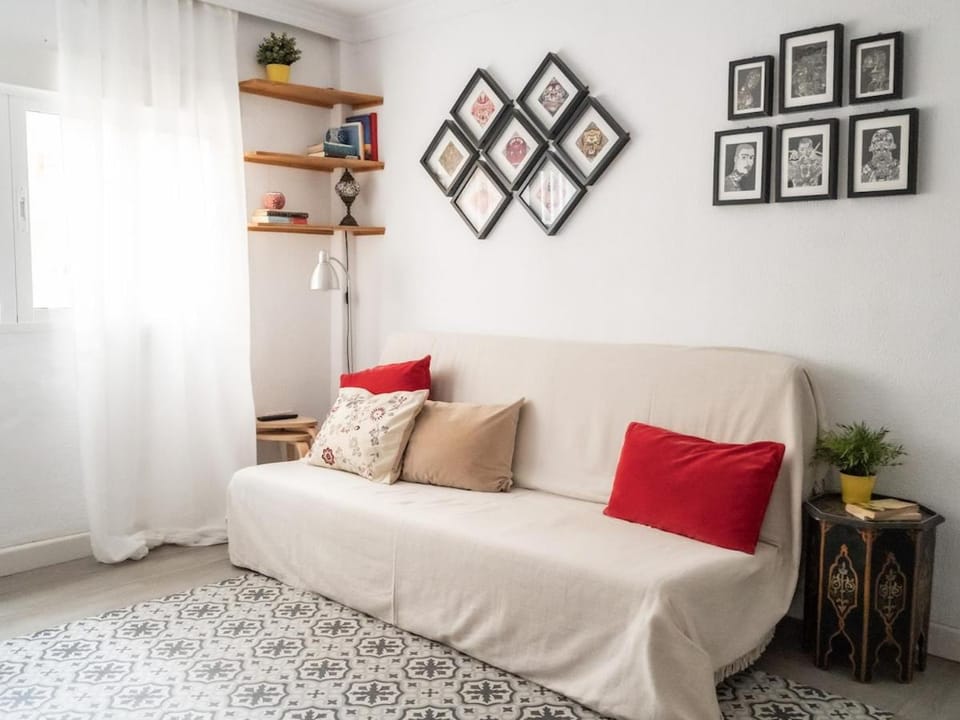 Beautiful flat perfectly located by beach and city Apartment in Malaga