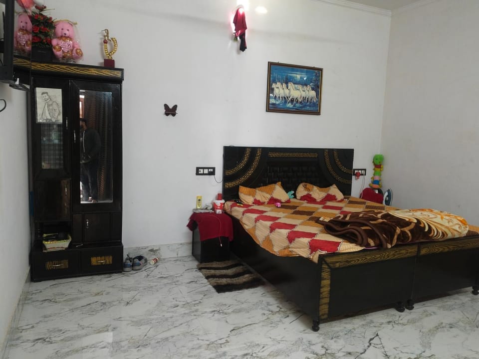 Guru ji Homestay Vacation rental in Delhi