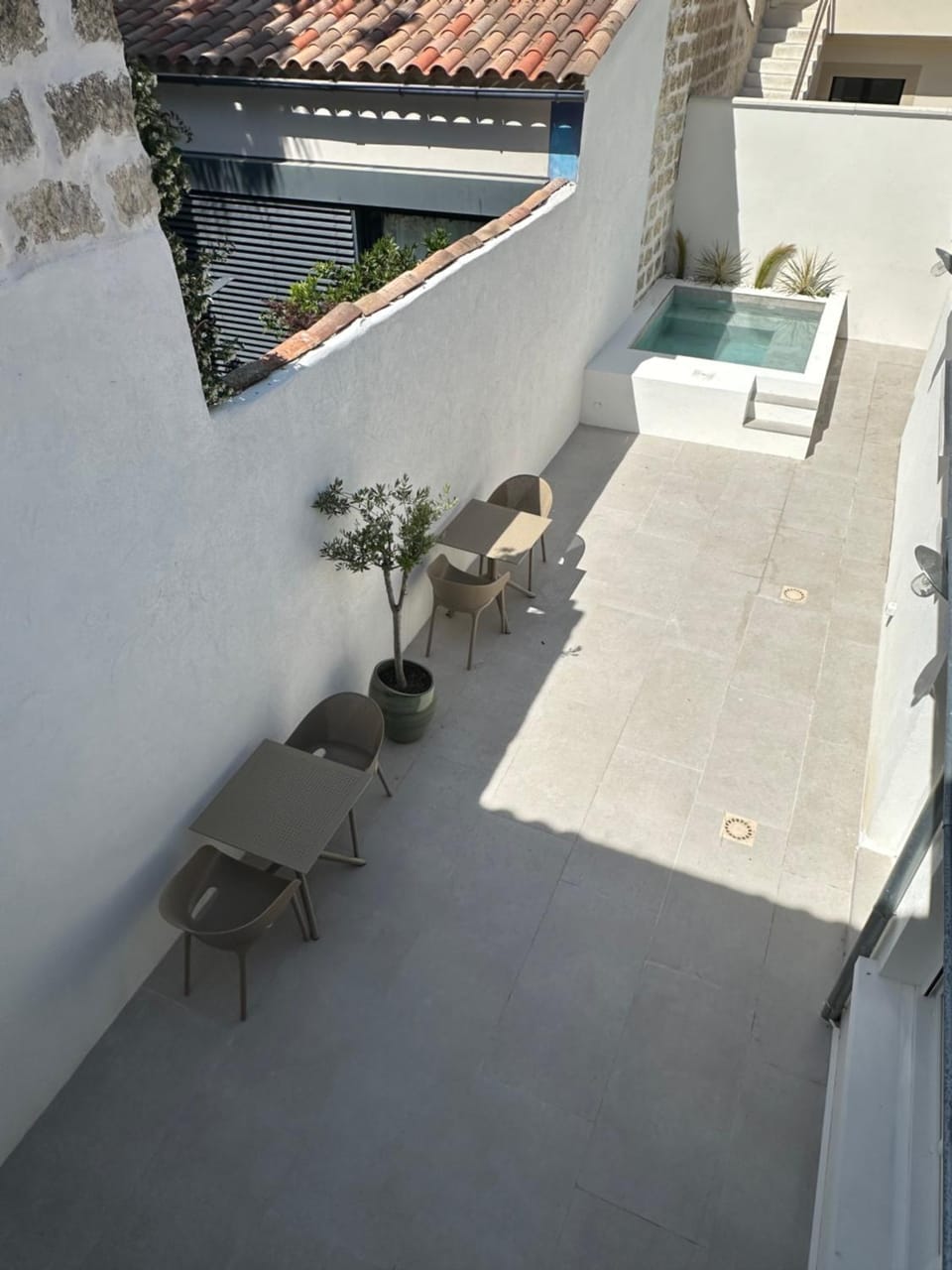 Patio, Swimming pool