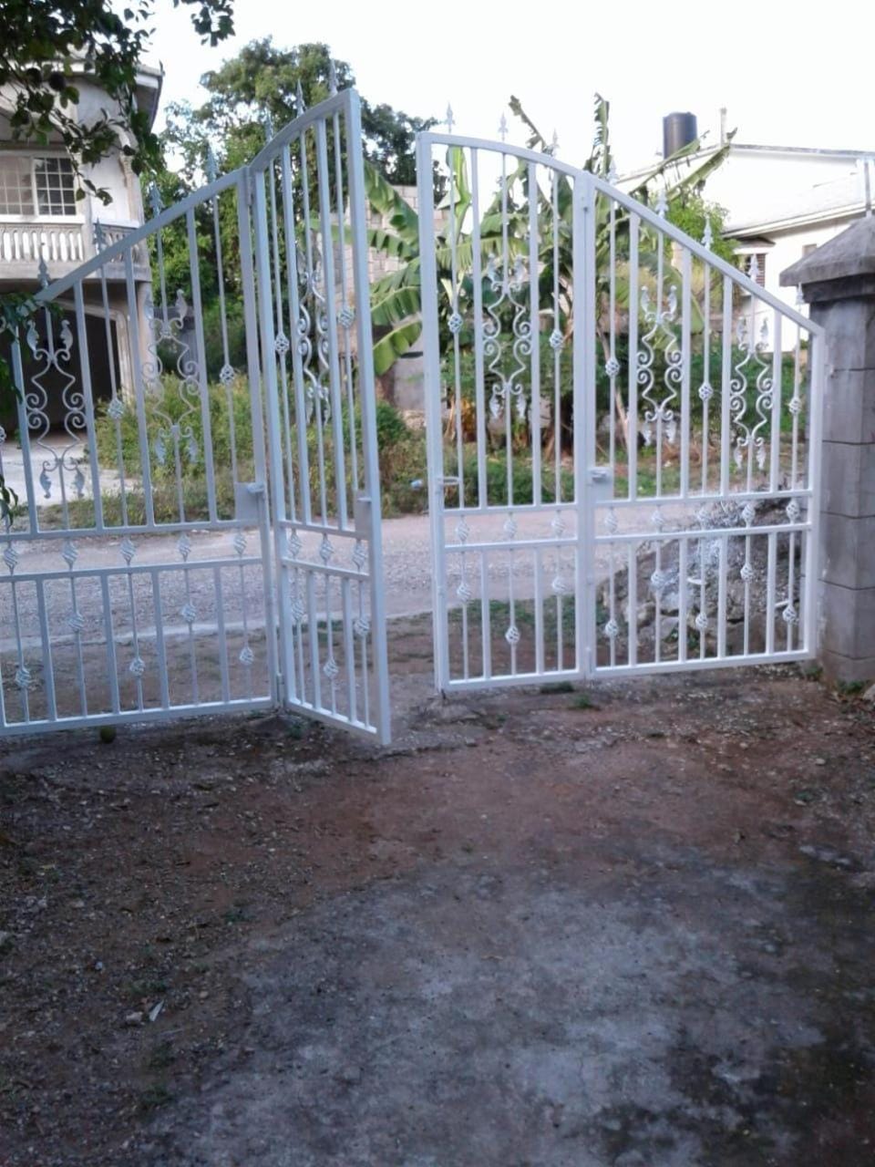 Ocean Breeze Retreat Jamaica Ocho Rios Getaway Apartment in Ocho Rios