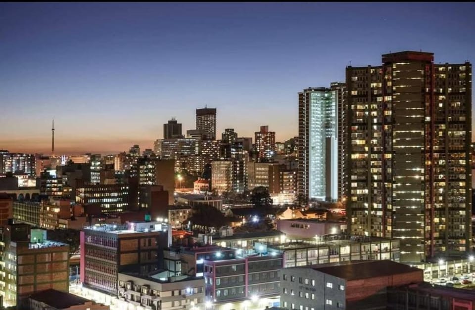 newfelling guest house Bed and Breakfast in Johannesburg