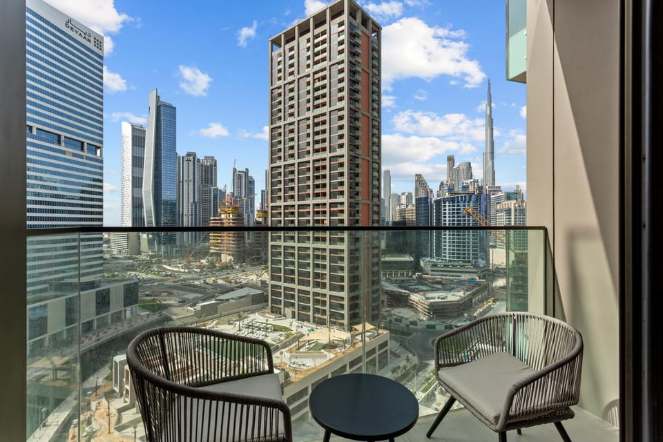 Balcony/Terrace, City view