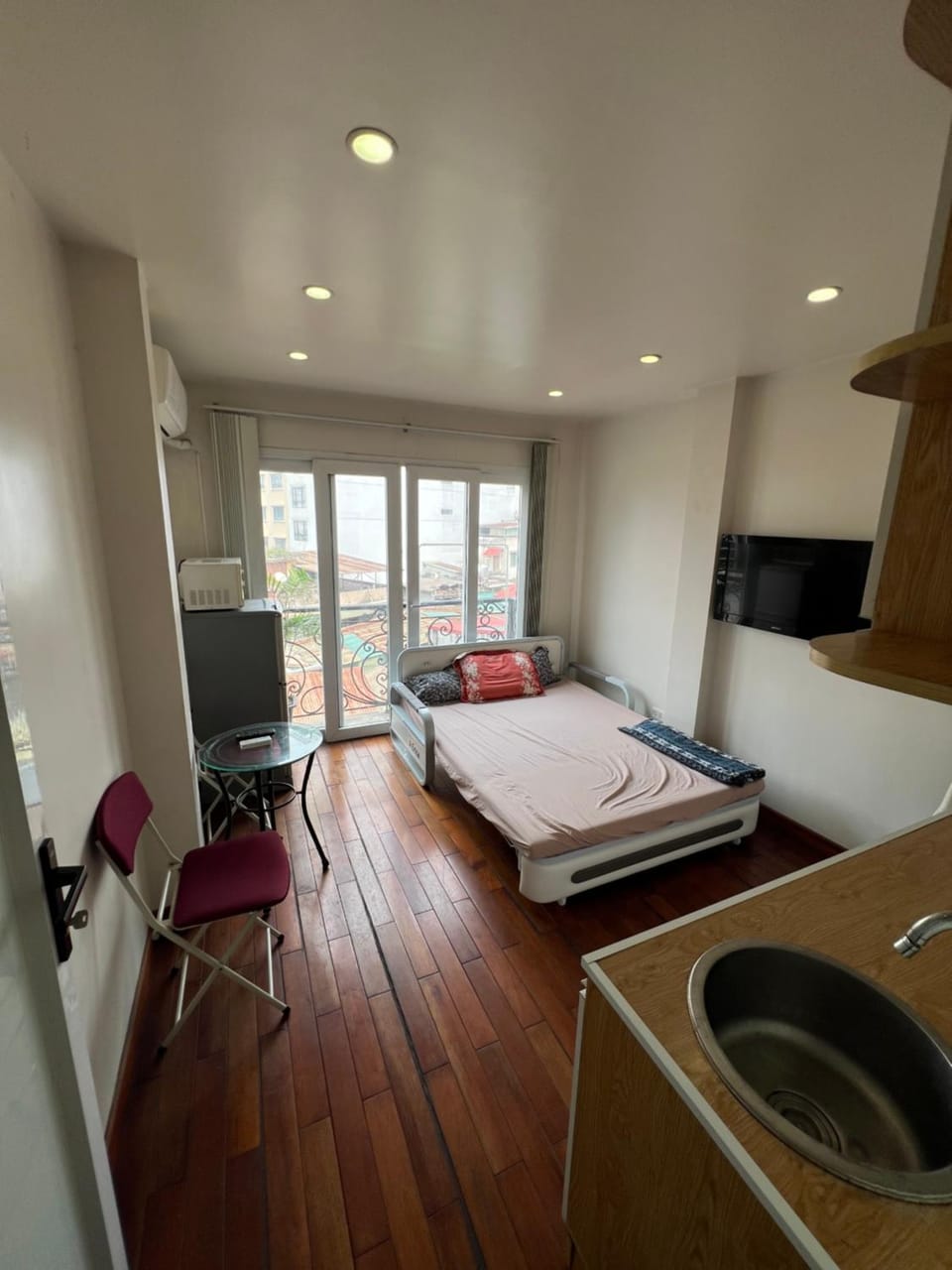 Win House Apartment in Hanoi