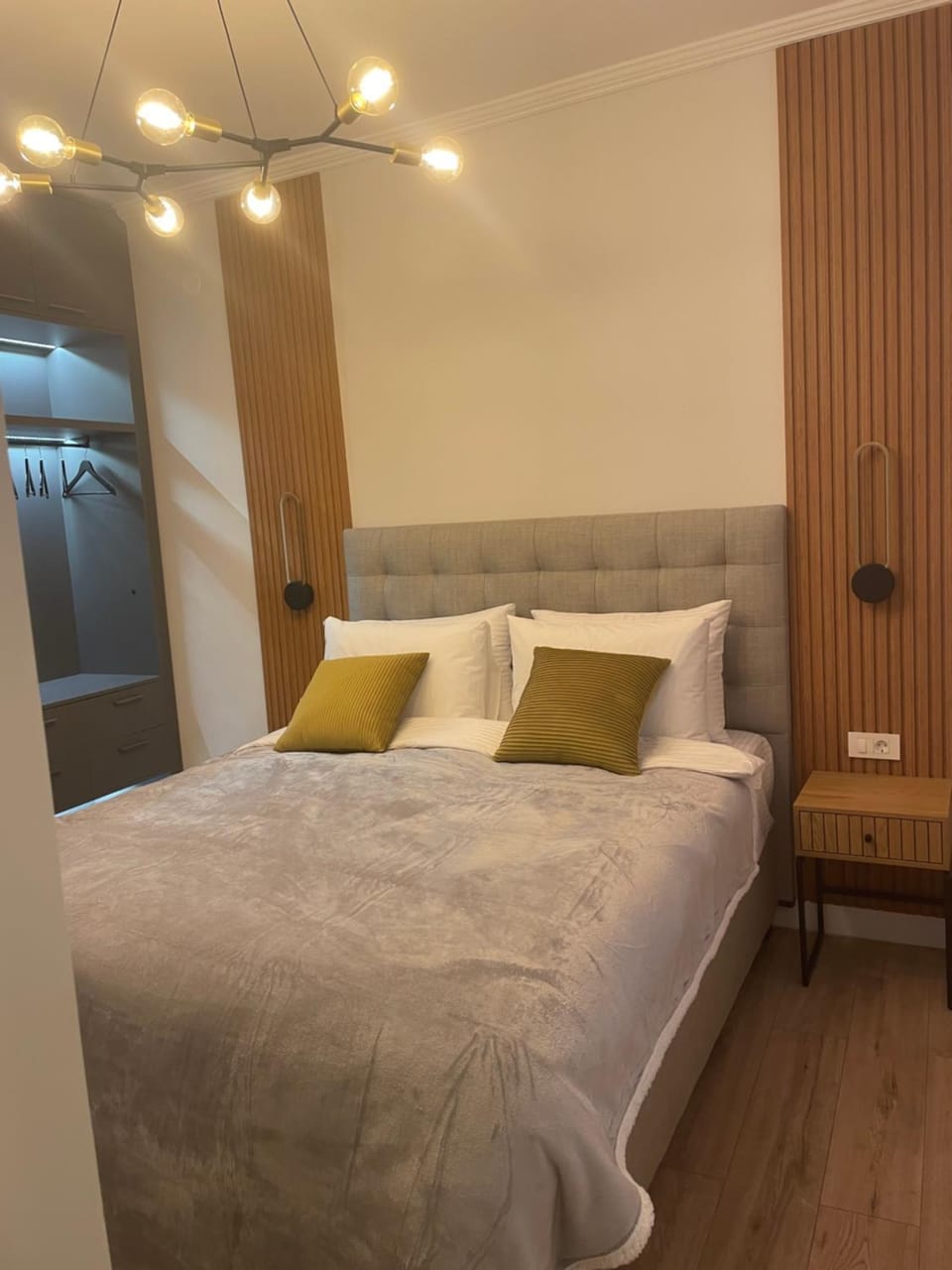Bed, Bedroom, wardrobe