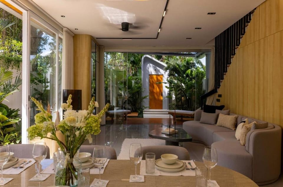 Aura Umalas - Futuristic 2BR Rooftop Villa with Green Views Villa in North Kuta
