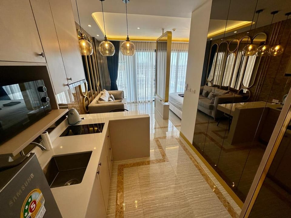 TV and multimedia, Seating area, Dining area, minibar