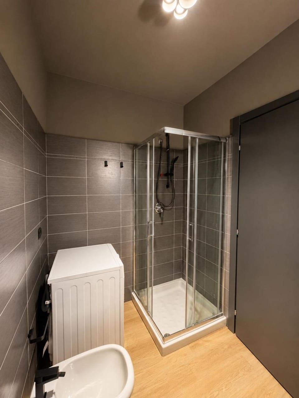 Skyline House - FREE PARKING & TERRACE Apartment in Milan