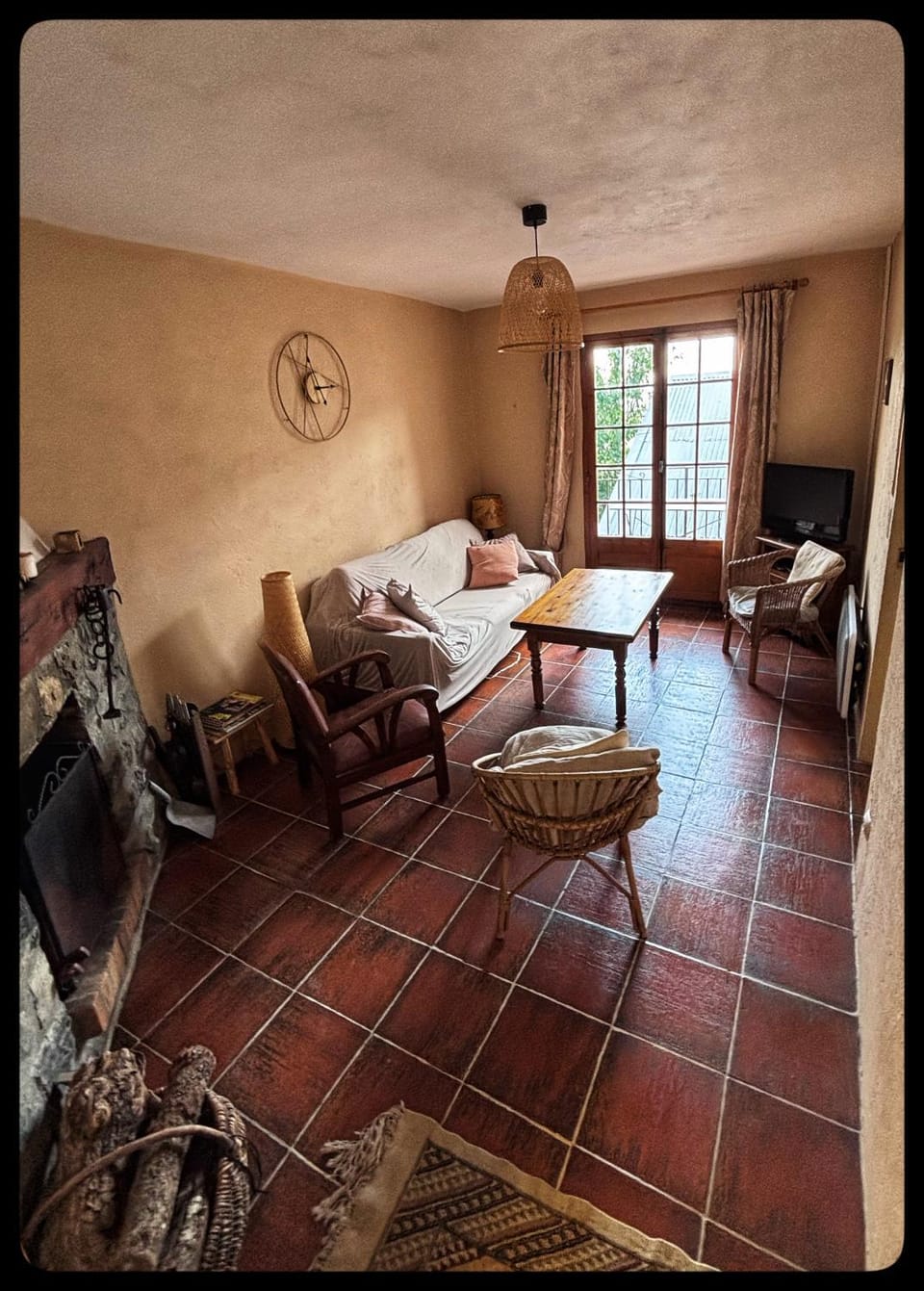 Communal lounge/ TV room