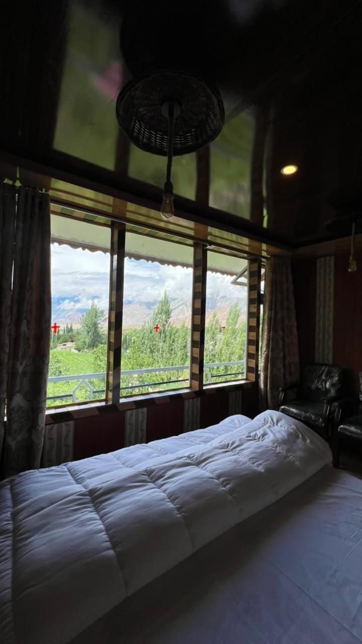 Bagh Rustum Guest House Apartment in Pakistan