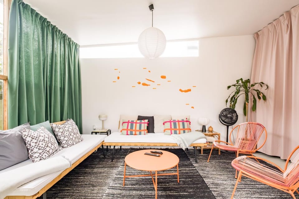 Communal lounge/ TV room, TV and multimedia, Living room