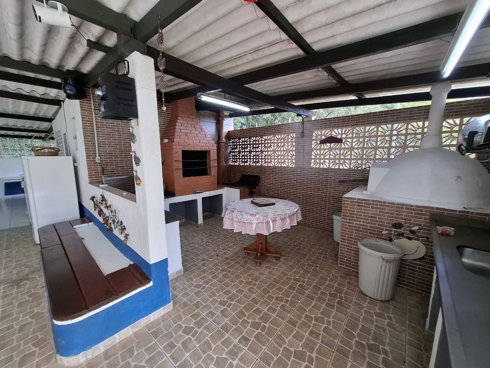 Sitio com piscina, campo de futebol e lagos LT0015 House in State of São Paulo