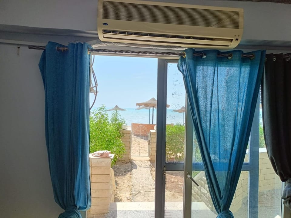 شاليه راكان الاستجمام صف أول على البحر Apartment in South Sinai Governorate