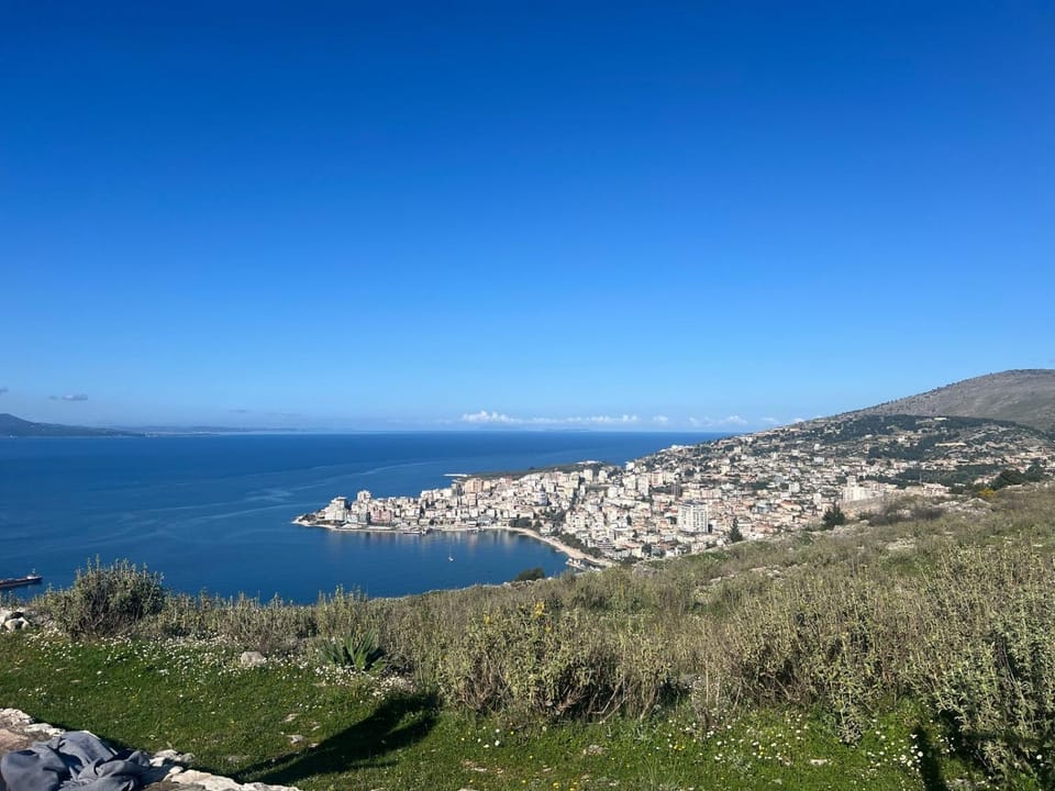 Nearby landmark, Day, Natural landscape, Lake view, Mountain view