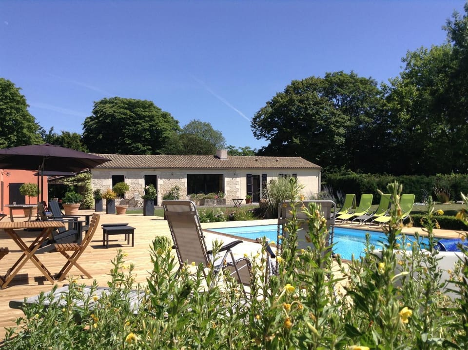 Day, Swimming pool, Swimming pool