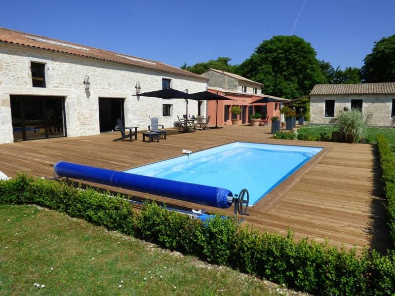Day, Swimming pool, Swimming pool