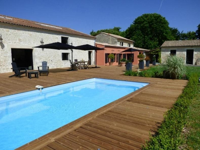 Day, Swimming pool, Swimming pool