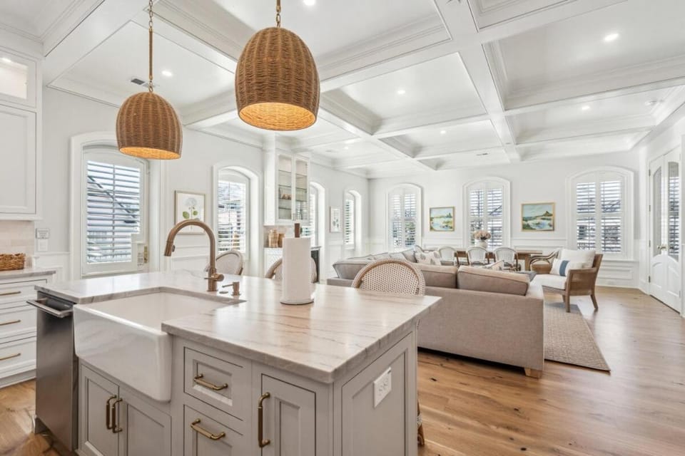 The Chateau - By Charleston Vacays Apartment in Charleston