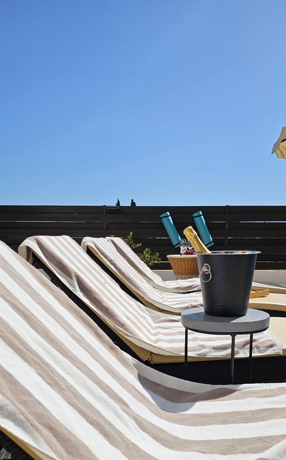 sunbed