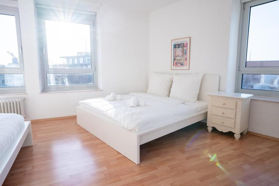 Zentrale großzügige Penthousewohnung für 8 Personen Apartment in Bremen