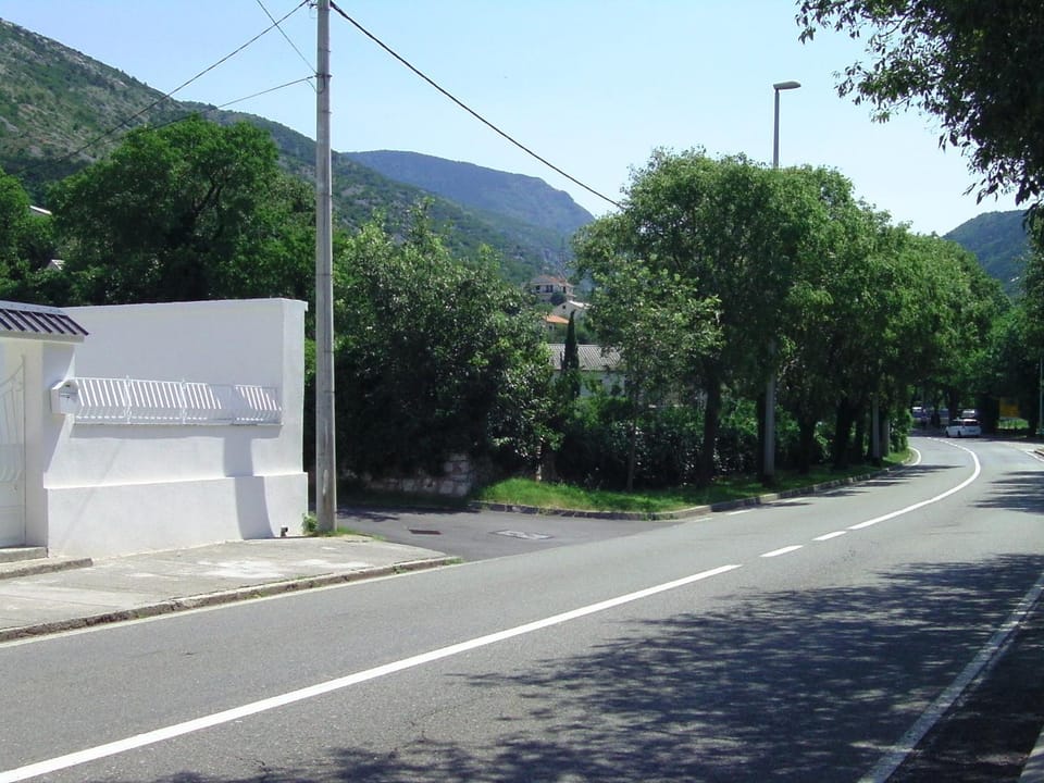 Neighbourhood