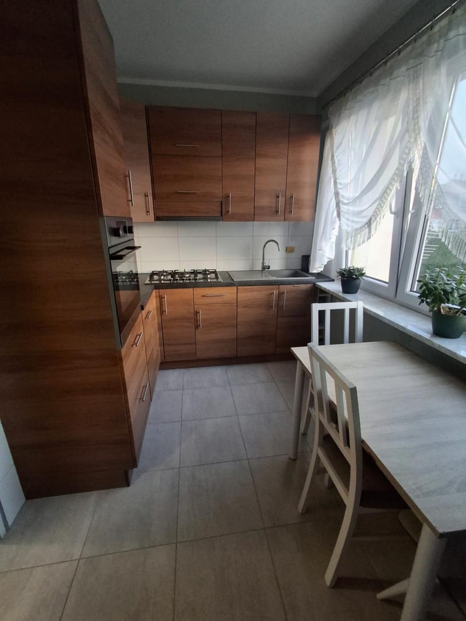 Kitchen or kitchenette, Dining area, pet friendly, stove