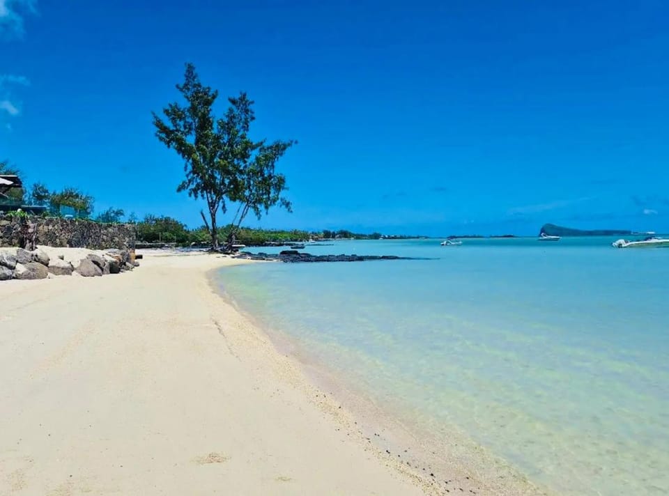 Nearby landmark, Day, Natural landscape, Beach, Sea view