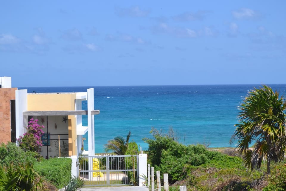 Breathtaking Ocean View Villa House in Isla Mujeres