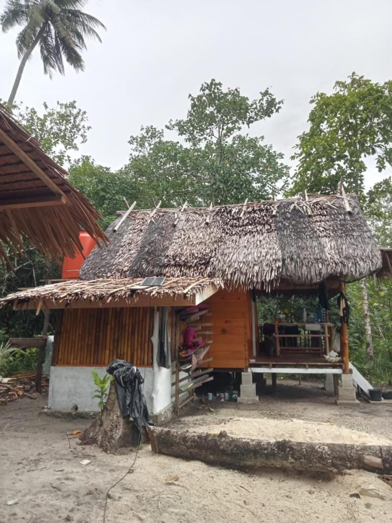 bosulusurfcampmentawai Vacation rental in West Sumatra, Indonesia