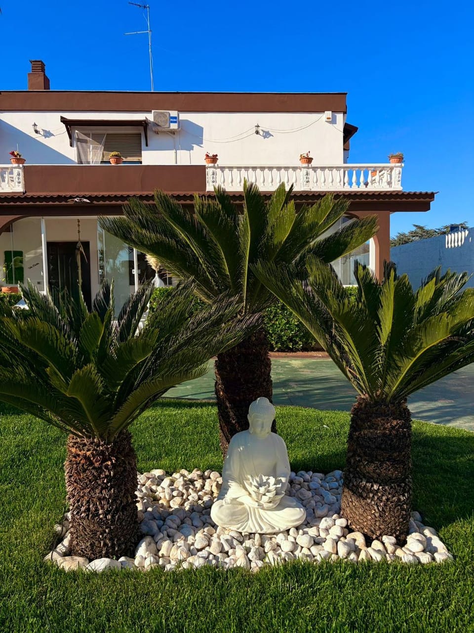 Property building, Garden