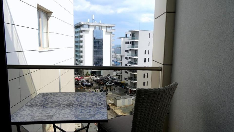 ATLANA Sea View near LOFT and NUBA Apartment in Constanta