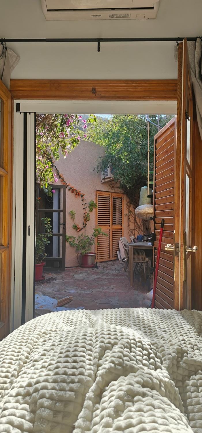 Patio, View (from property/room), Balcony/Terrace, Internal: Not applicable to any particular room