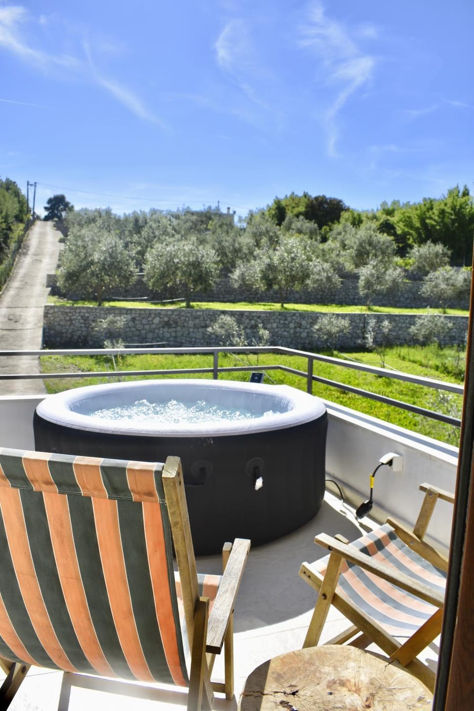 Natural landscape, Hot Tub, View (from property/room), Balcony/Terrace