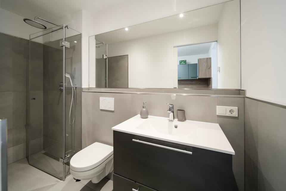 Moderne Erdgeschoss Wohnung Apartment in Sankt Augustin